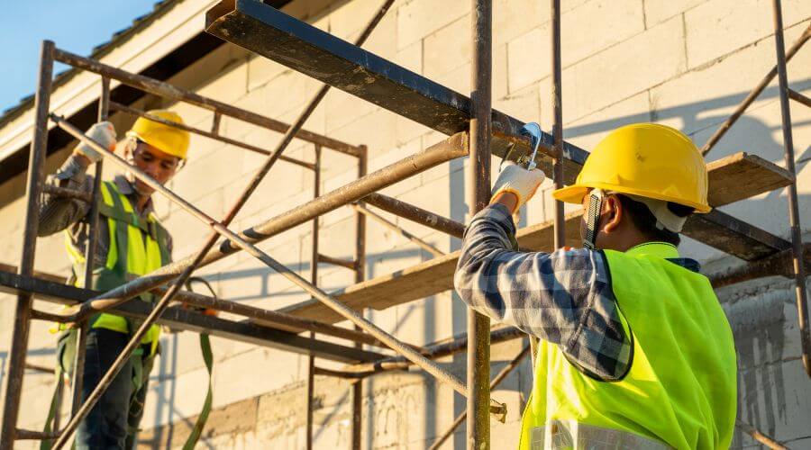 Professional fairlawn roofing services in Bayside, TX